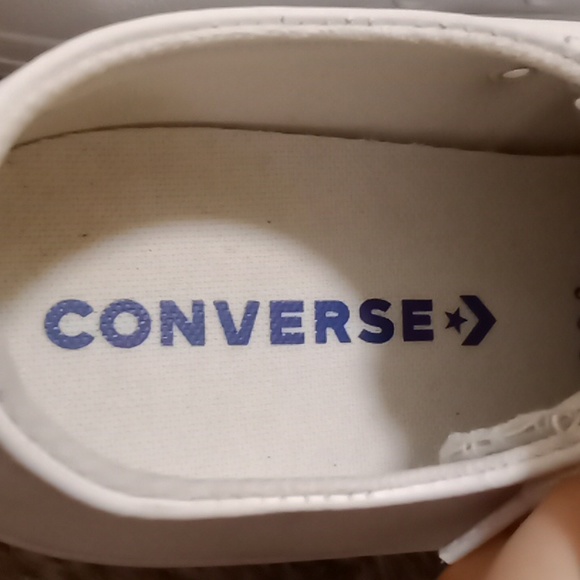 #518Unisex Converse Chuck Taylor All Star Leather 136823C Low Casual ShoesM8 W10 - Picture 8 of 12